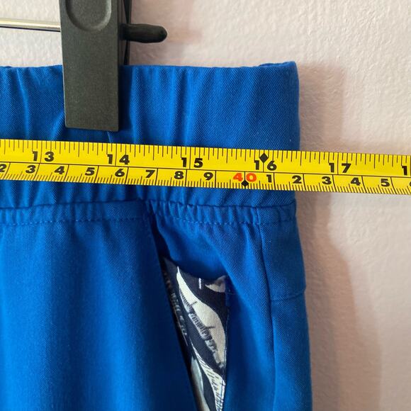 FIGS Women size Medium Tema Performance Wide Leg Scrub Pants Royal Blue Feather - Picture 9 of 9